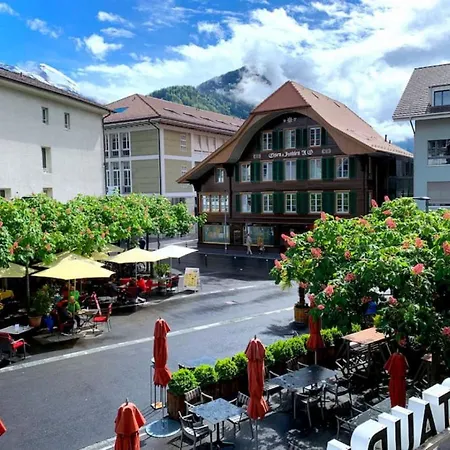 Swisshut Modern 10min West Station - Markt Holiday home *